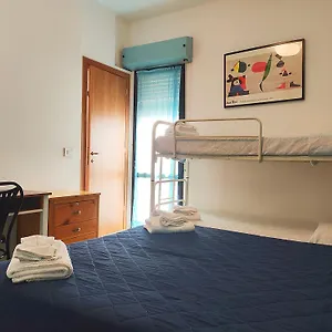 https://hotel-zenith-rimini.riccione-hotels.org